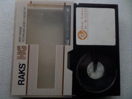 İnsan Değil Miyim? / Beta Kaset