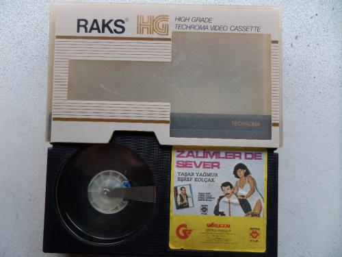 Dünyamı Yıkmasaydın / Beta Kaset