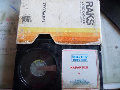 Kapak Kızı / Beta Kaset