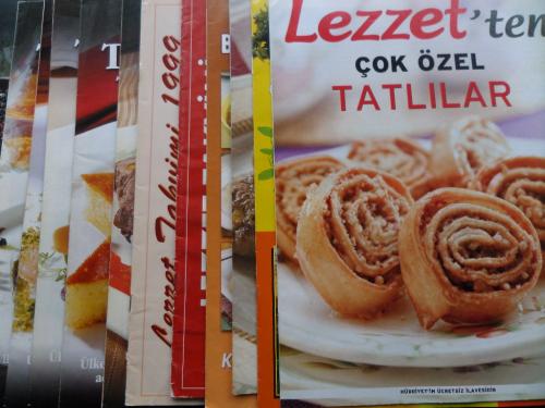 Yemekler Ve Tatlılar Dergisi / 14 Adet