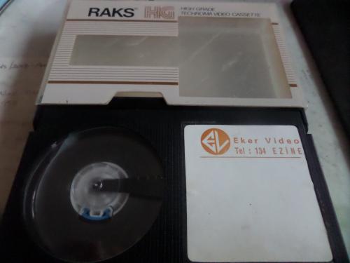 Kurtlar Geceyi Sever / Beta Kaset