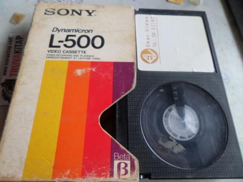 Kot Adı Ölüm / Beta Kaset