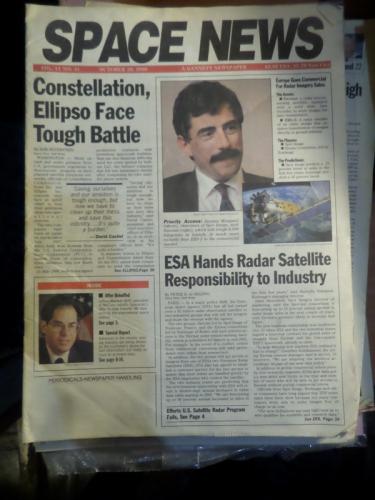 Space News 2000 / October 30