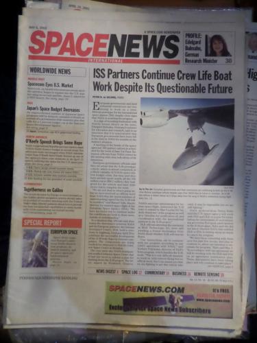Space News International 2002 / May 6