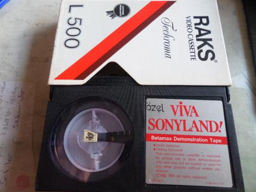 Viva Sonyland / Beta Kaset