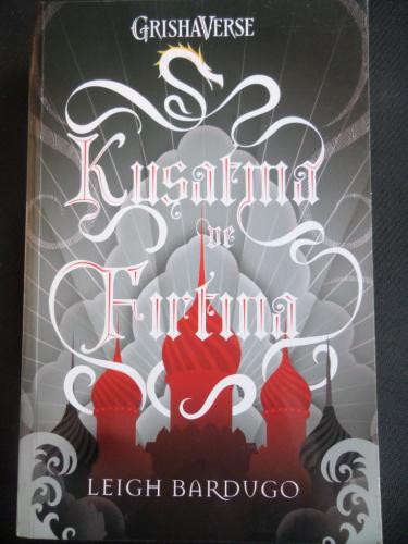 Kuşatma ve Fırtına Leigh Bardugo
