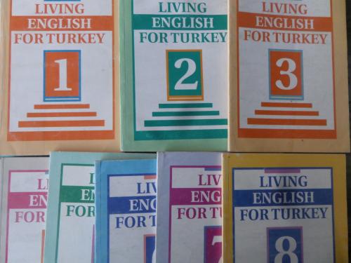 Living English For Turkey / 8 Adet