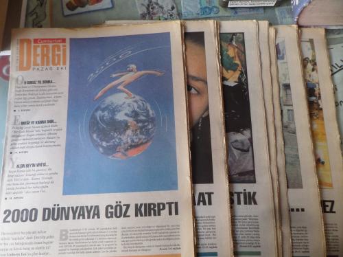 Cumhuriyet Dergi Pazar Eki 2000 / 719-720-721-722-725-726-727-728-729-730 (10 Adet)