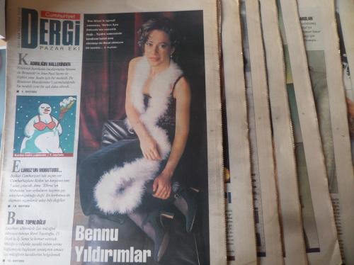 Cumhuriyet Dergi Pazar Eki 2002 / 825-826-827-828-829-830-831-833-834-