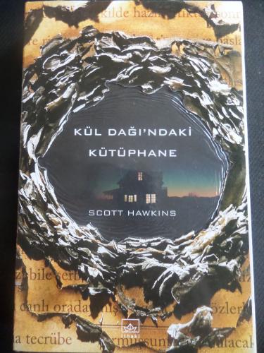 Kül Dağı'ndaki Kütüphane Scott Hawkins