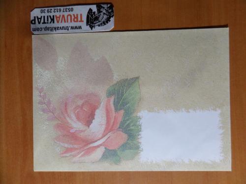 Çiçek Desenli Mektup Zarfı