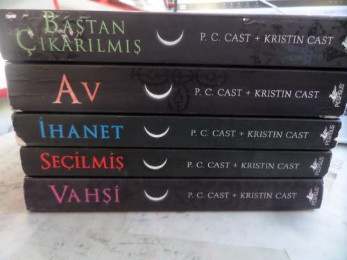 Gece Evi Serisi / 5 Kitap P. C. Cast