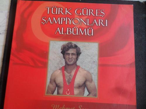 Türk Güreş Şampiyonları Albümü